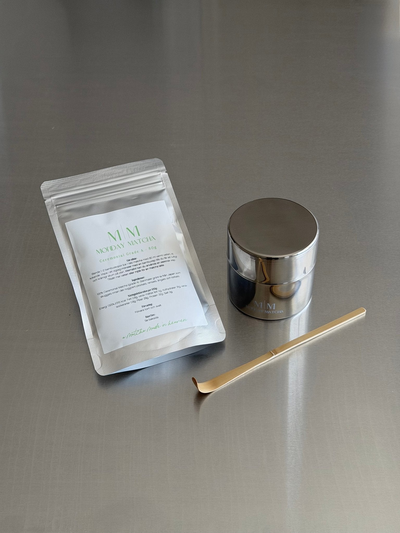 Ritual Bundle (80g Matcha + Tin + Scoop) | Ceremonial Grade A Matcha från Japan – Monday Matcha