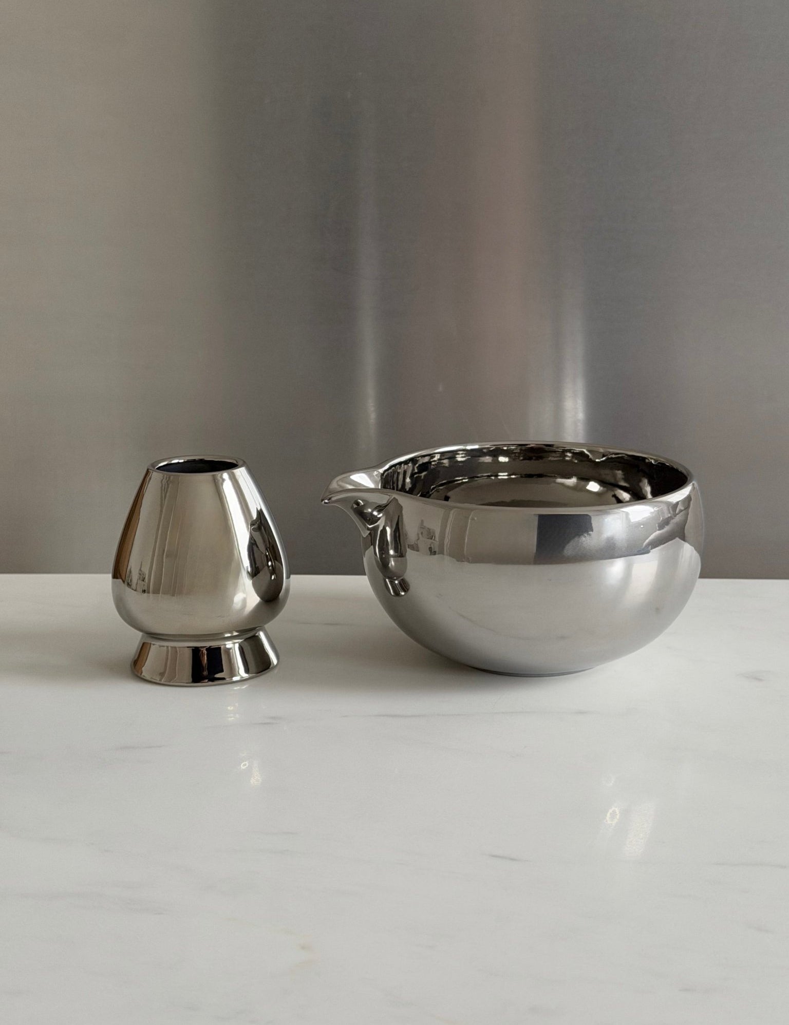 COMING SOON: Chrome Matcha Set (Bowl + Whiskholder) | Ceremonial Grade A Matcha från Japan – Monday Matcha