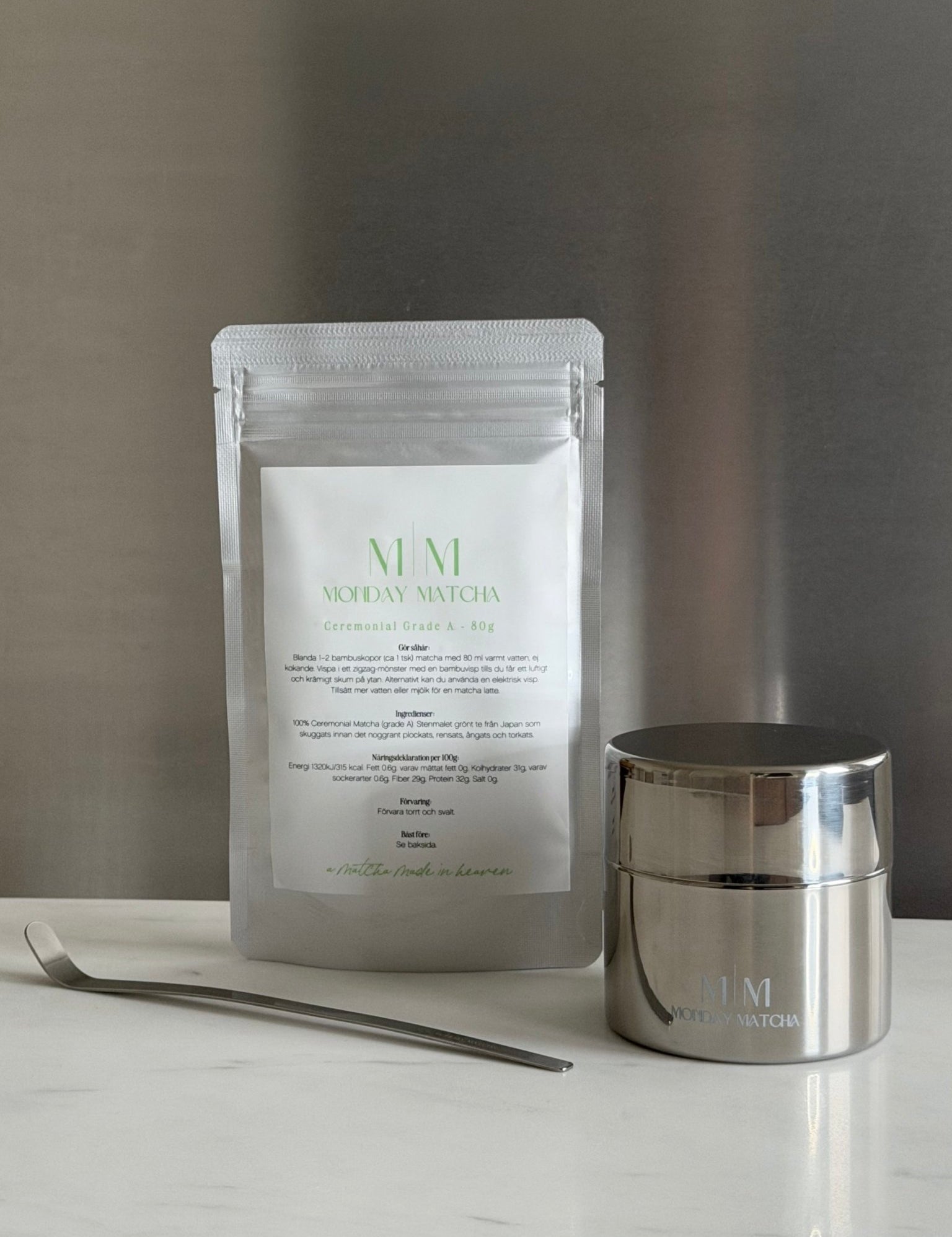 Ritual Bundle (80g Matcha + Tin + Scoop) | Ceremonial Grade A Matcha från Japan – Monday Matcha