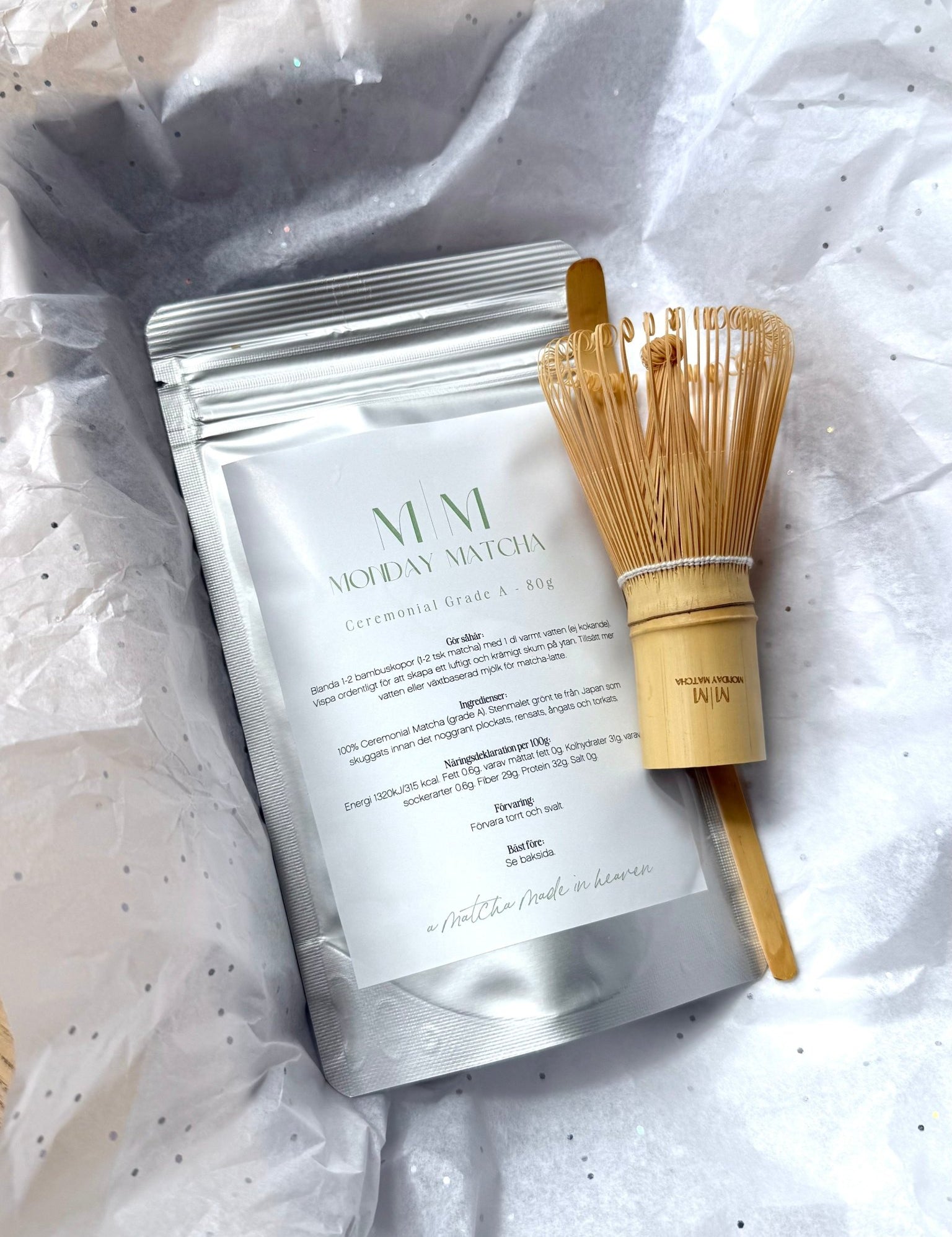 30g Ceremonial Matcha + Bambuvisp + Gratis Bambuskopa + Gratis Frakt | Ceremonial Grade A Matcha från Japan – Monday Matcha